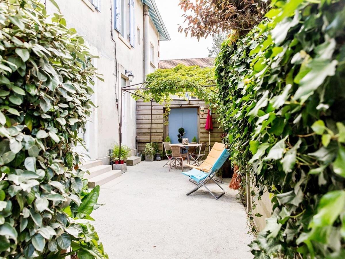 Les Flots Bleus Lägenhet Andernos-les-Bains Exteriör bild