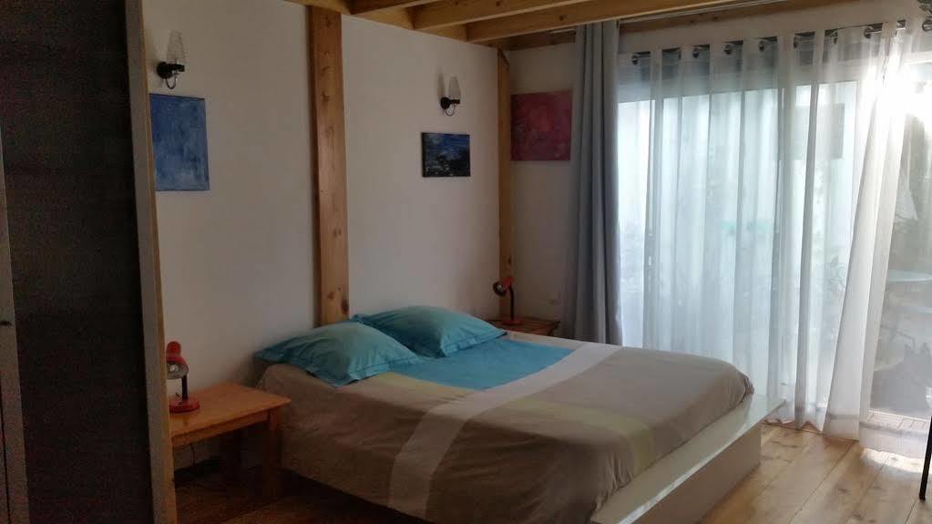 Les Flots Bleus Lägenhet Andernos-les-Bains Exteriör bild